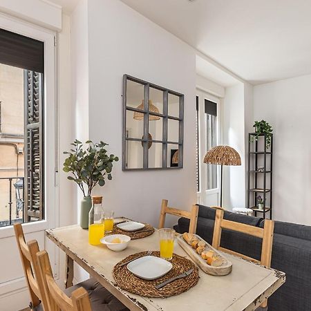 Appartamento Waou Puerta Del Sol IV - Alquiler Corta Duracion Madrid Esterno foto